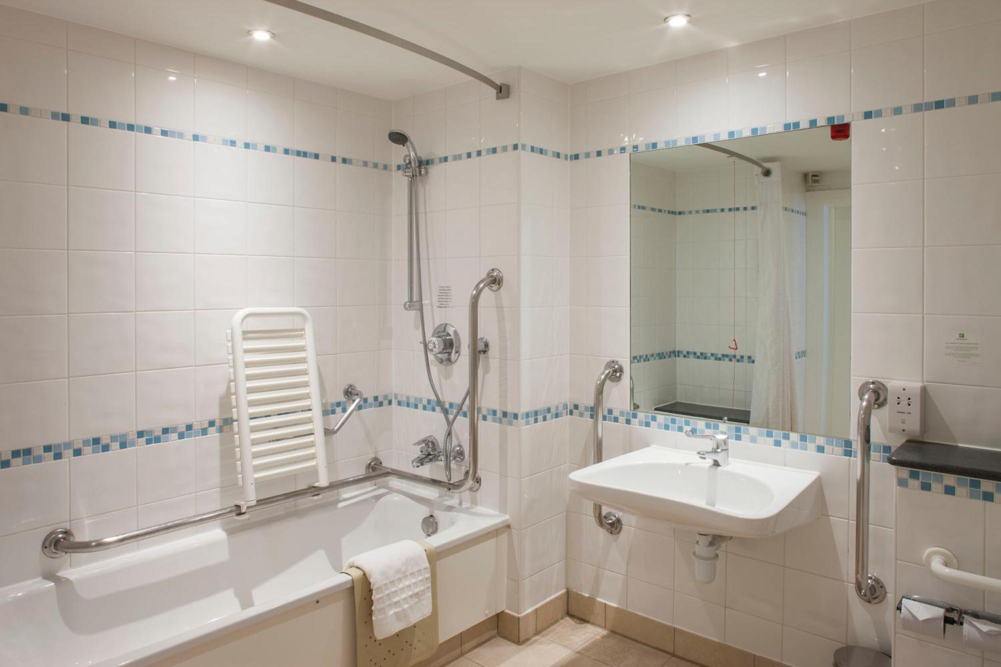 Standard Double Room - Disability Access,1706609904:JPEG